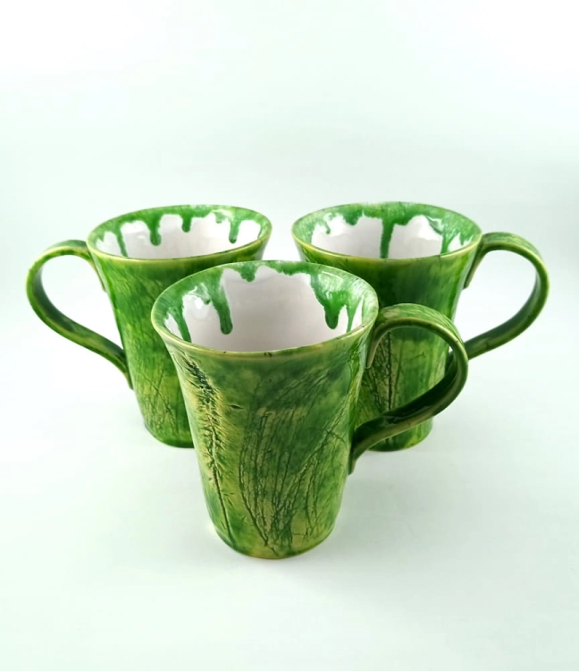 kubek-wiosenna-sielanka-rekodzielo-425ml-zielen-ceramika-artystyczna-handmade-2.jpg