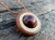 zawieszka-naszyjnik-tygrysi-blask-tygrysie-oko-drewno-palisander-dab-rekodzielo-bizuteria-drewniana-handmade-7.jpg