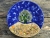 patera-bajkowy-krajobraz-rekodzielo-granat-braz-zielen-ceramika-artystyczna-handmade.jpg