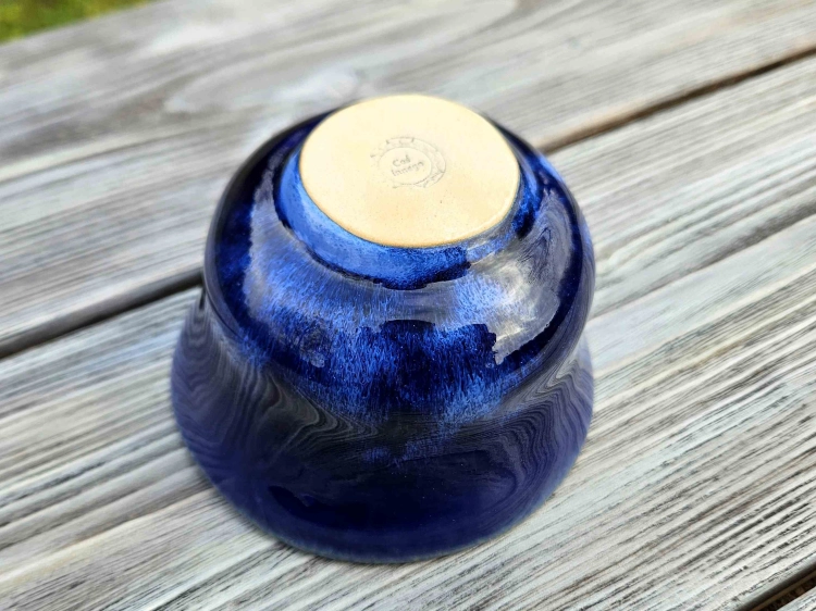 czarka-ceramiczna-matcha-nocna-glebia-rekodzielo-granat-3.jpg