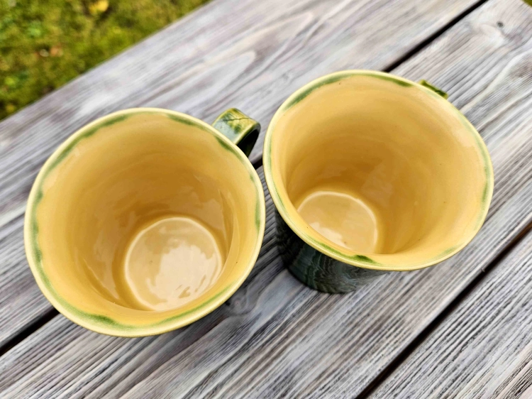 kubek-ceramiczny-lesna-paproc-rekodzielo-zielen-2.jpg